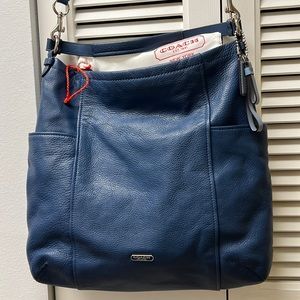 Coach Blue Leather Shoulder Crossbody Large Bag With Dust Bag Pre-Loved